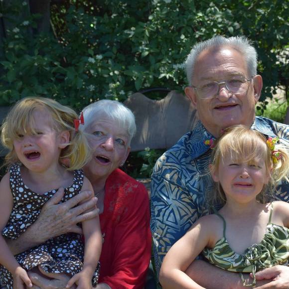 Meet your Posher, Kristen - Picture 1 of 1